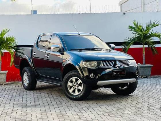 MITSUBISHI L200 TRITON 3.2 HPE 4X4 CD 16V TURBO INTERCOOLER DIESEL 4P AUTOMÁTICO MITSUBISHI L200 TRITON 3.2 HPE 4X4 CD 16V TURBO INTERCOOLER DIESEL 4P AUTOMÁTICO